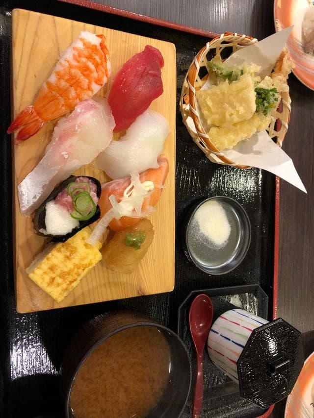 寿司一貫 たかす店 - サブ画像2