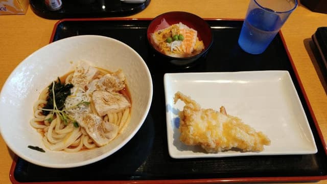 瀬戸内ぶっかけうどん せんり 海の幸ふれあい市場 - サブ画像3
