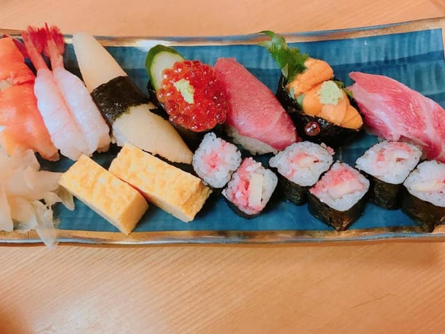 吉亀寿司 - サブ画像2