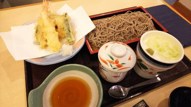 華屋与兵衛 富士見鶴瀬店 - サブ画像1