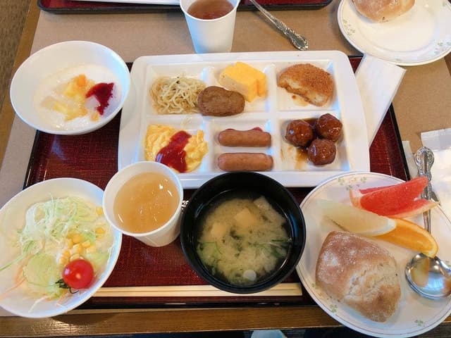 ホテルクラウンヒルズ松山 8F 朝食会場 - サブ画像2
