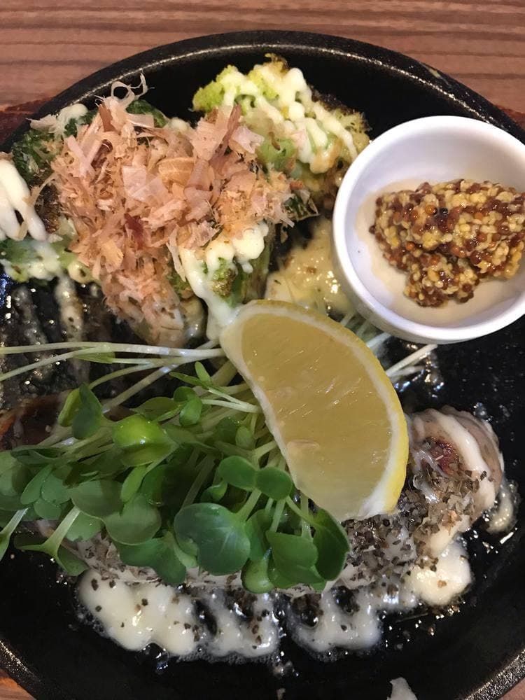 鉄板・お好み焼き ゆうゆう