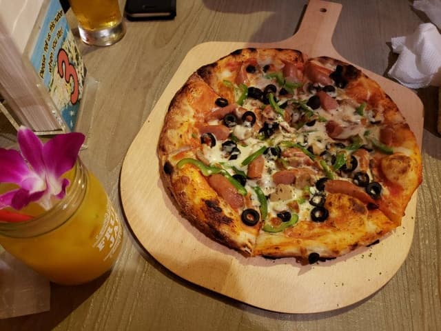 Pizzeria Bella Napoli - サブ画像1