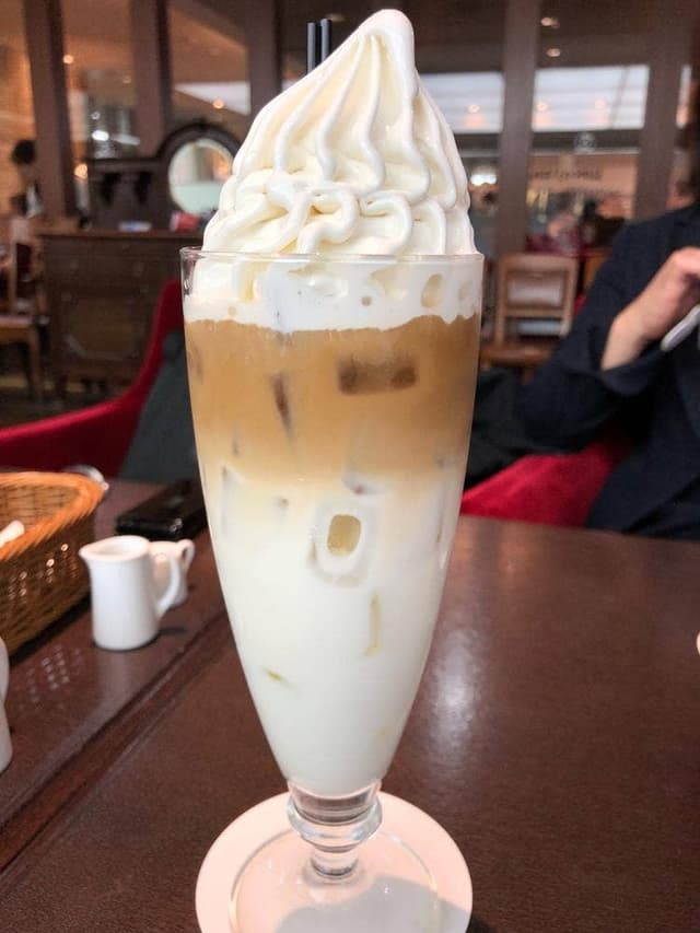 CAFE LA MILLE サンローゼ赤坂 - サブ画像1