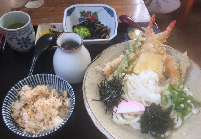 手打ちうどん 白滝 - サブ画像2