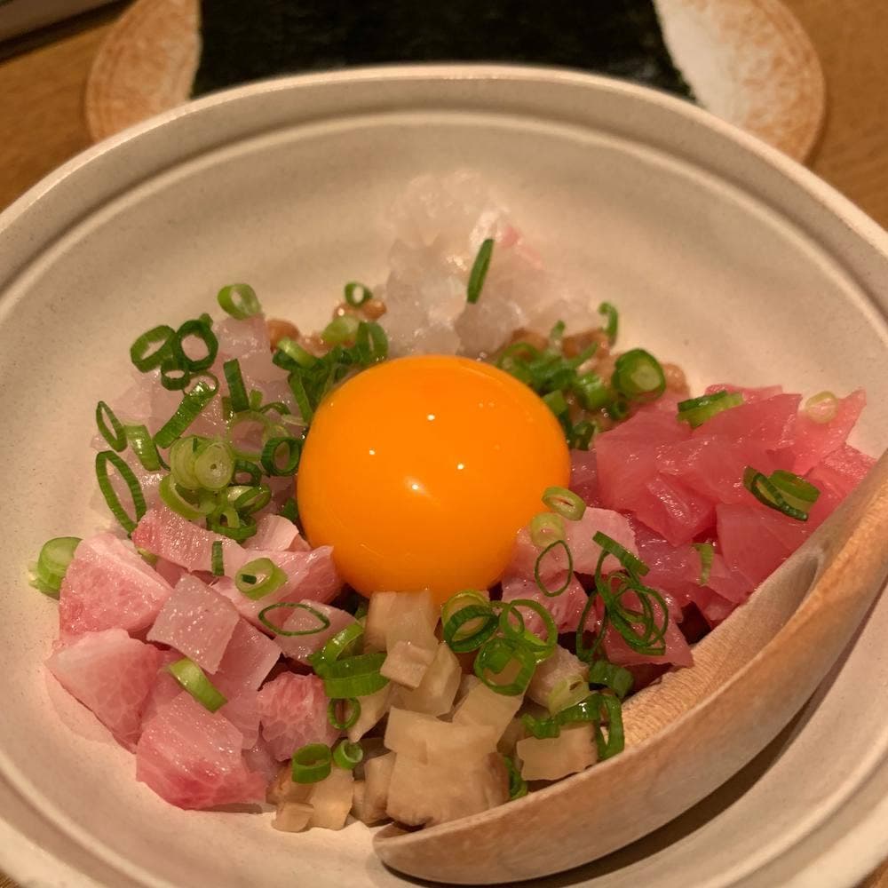 しらいし