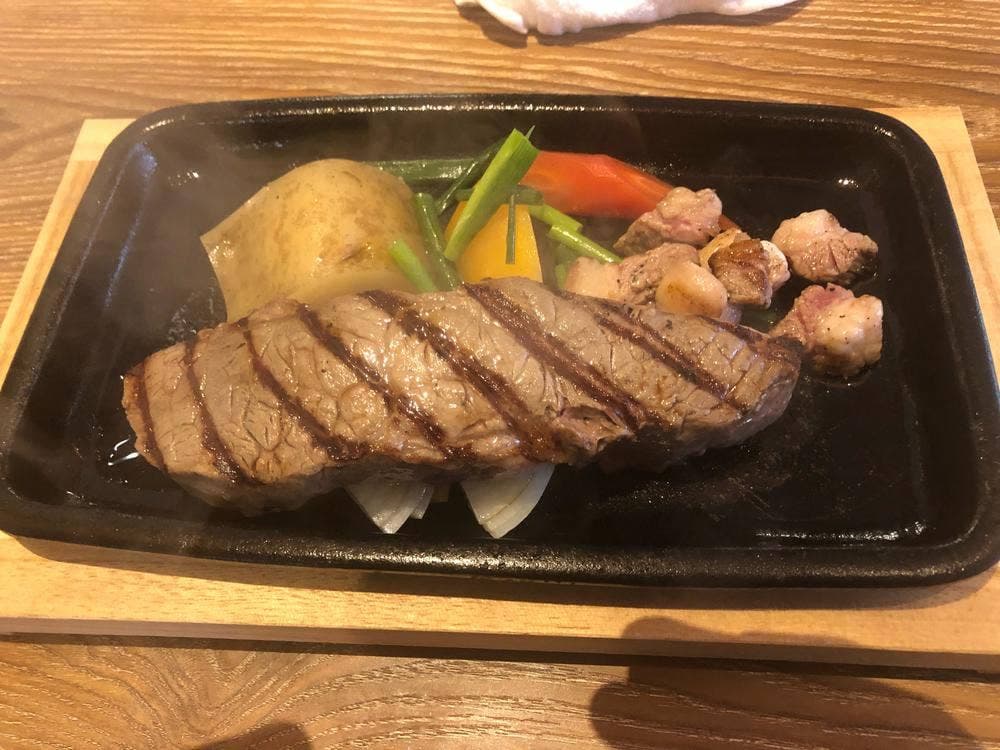 和鉄板 菱屋
