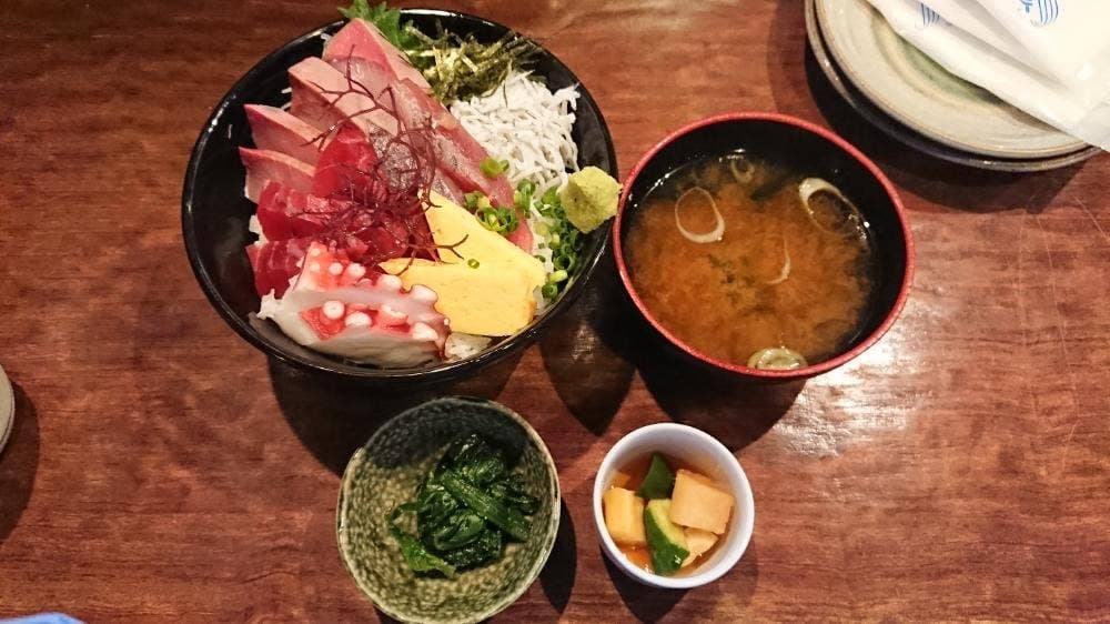 三浦頂食堂
