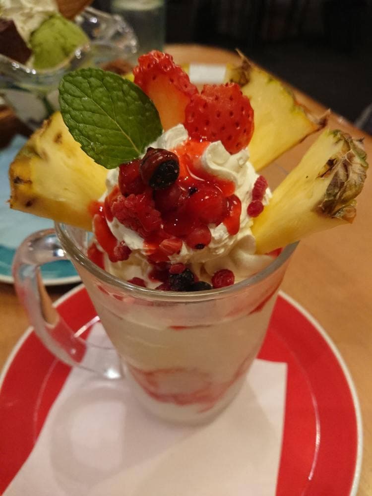 キャッツカフェ港店