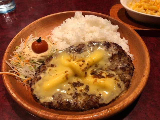 びっくりドンキー 春日部店 - サブ画像3