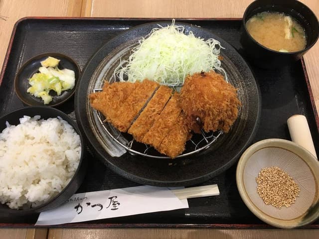 手打ちとんかつ かつ屋 アクア21店 - サブ画像1