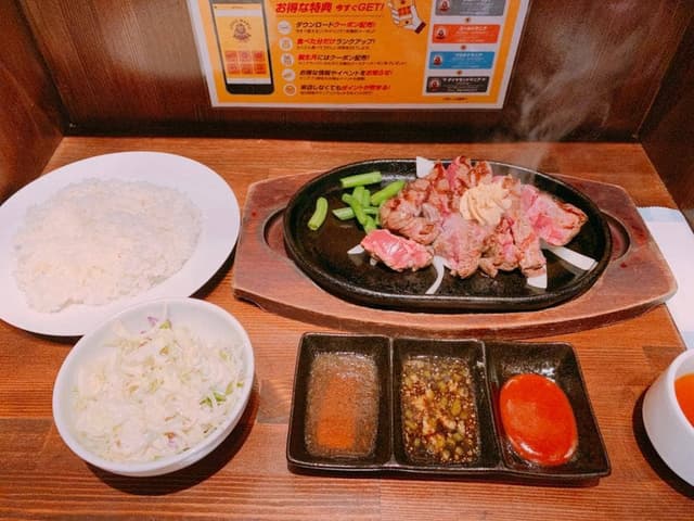 立ち食い炭焼きステーキ専門店 ステーキマニア 新市街店 - サブ画像3