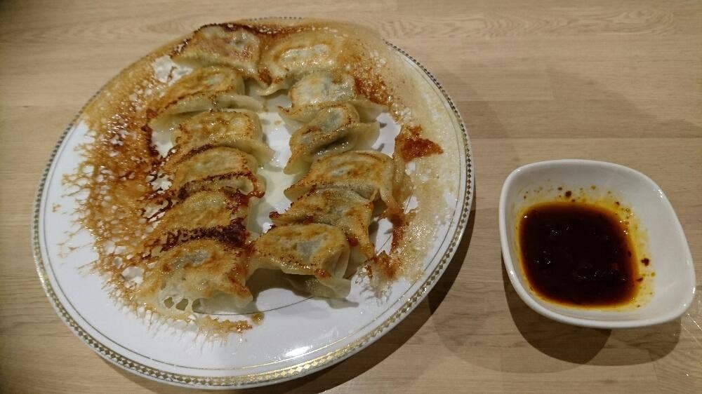 餃子酒家 新ちゃん堂