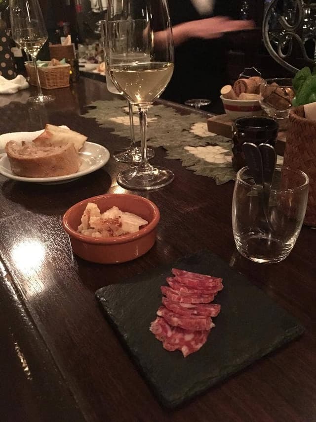 シャトーシノン - サブ画像3