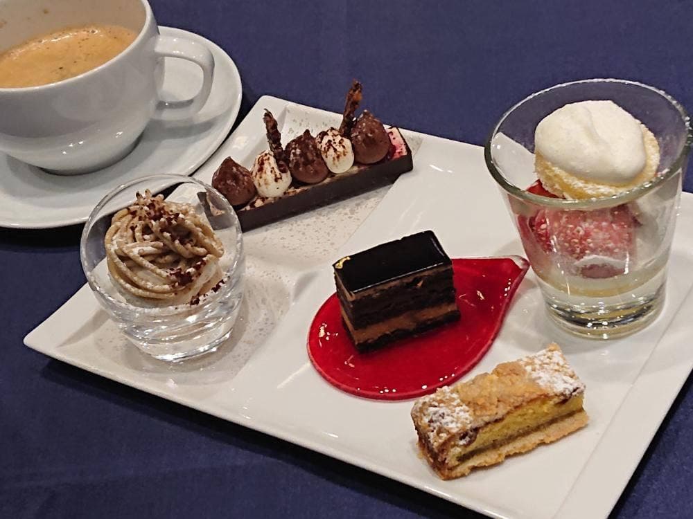 グランドボールルーム ラグーナベイコート倶楽部