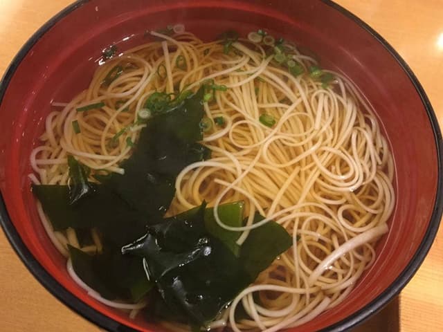 廻し鮨 新鮮や 茨木鮎川店 - サブ画像1