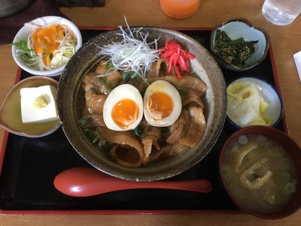 食事処ぐるめ