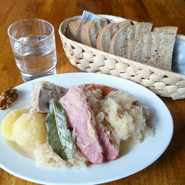 一軒茶屋 Schwein - サブ画像1