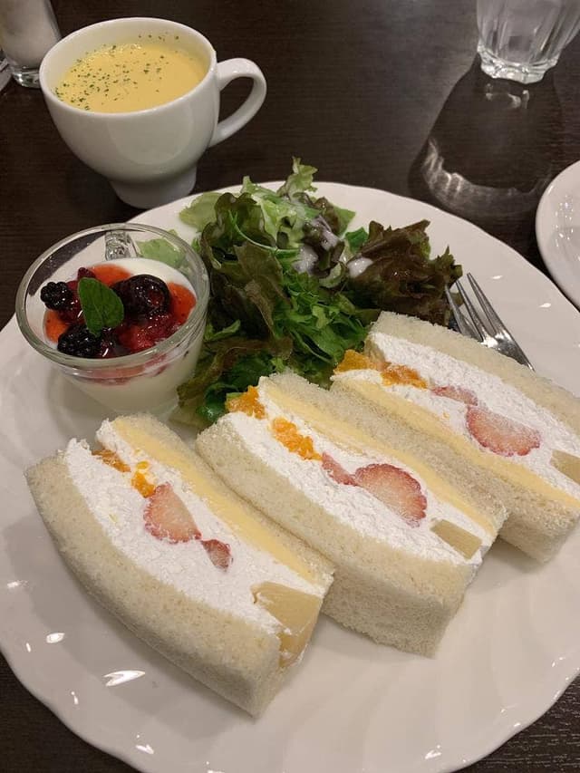 さかい珈琲 広島千田町店 - サブ画像2