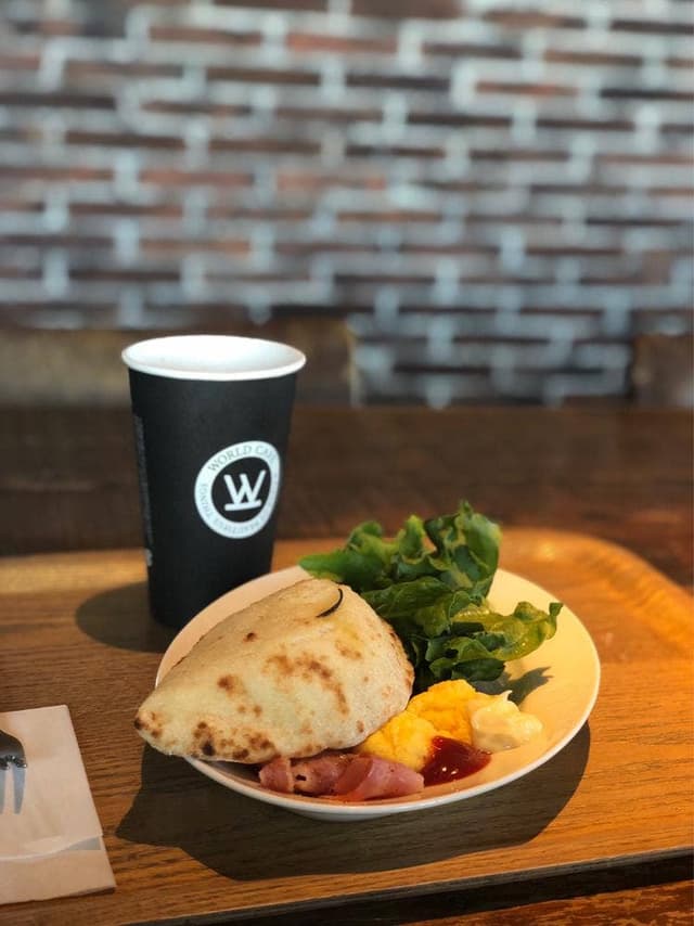 WORLD CAFE 甲府昭和店 - サブ画像1