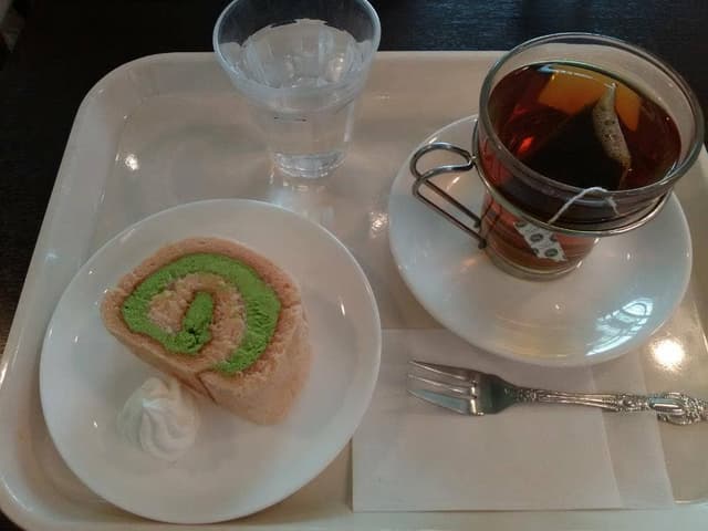 茶fe 茶LaLa フェリオ店 - サブ画像1