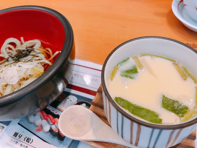 鮨処 西鶴 三条店 - サブ画像3