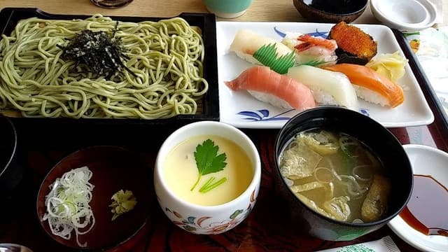 とんでん 北12条店 - サブ画像3