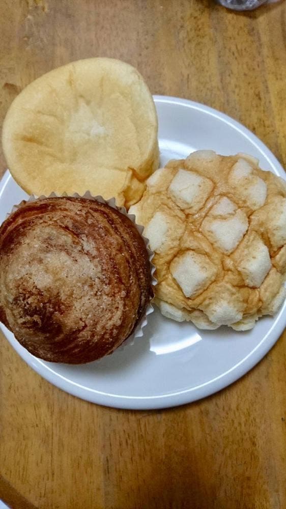 焼きたてパン工房 春江病院 売店 - サブ画像1