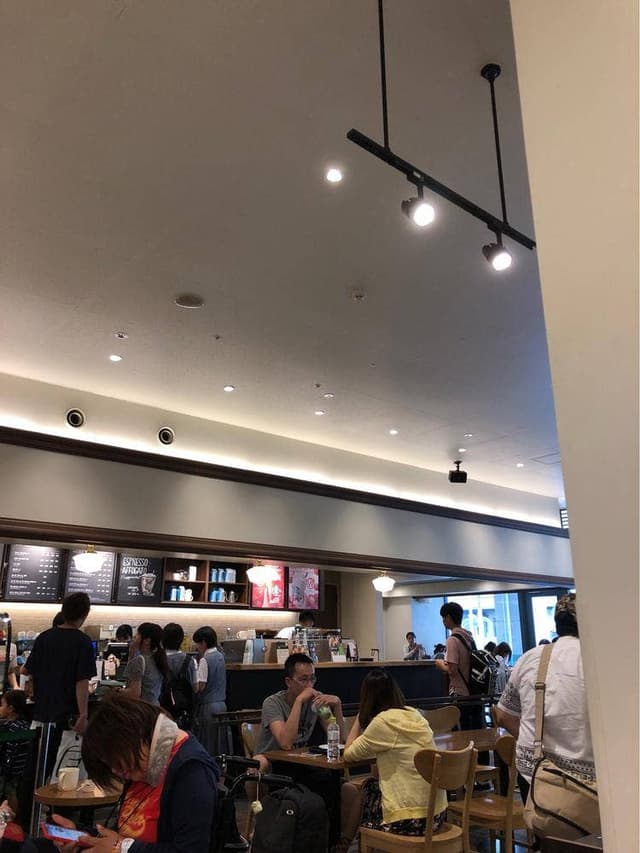 スターバックス コーヒー 那覇メインプレイス店 - サブ画像3