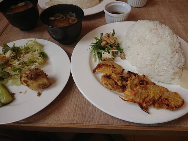 カフェ マルイ - サブ画像2