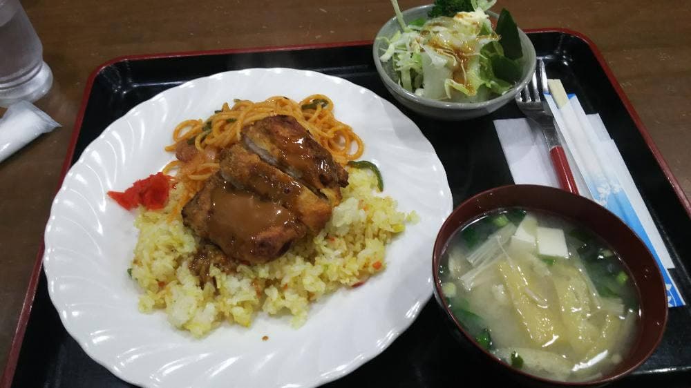 喫茶 ゆり