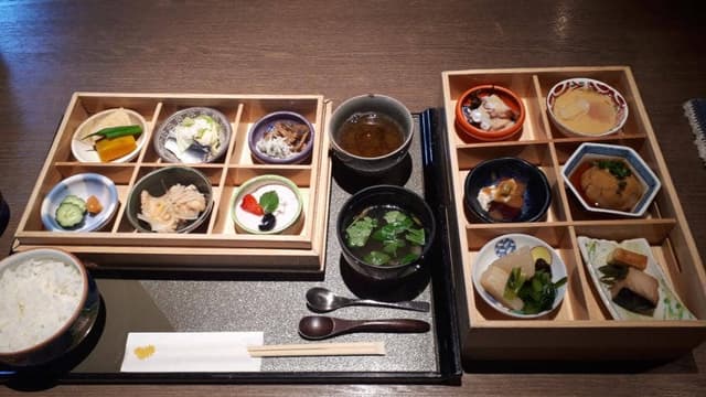 旅館くらしき レストラン - サブ画像1