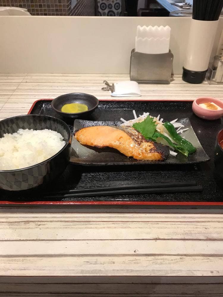 あさとや