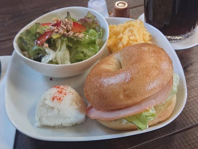 Blue Collar Cafe - サブ画像1