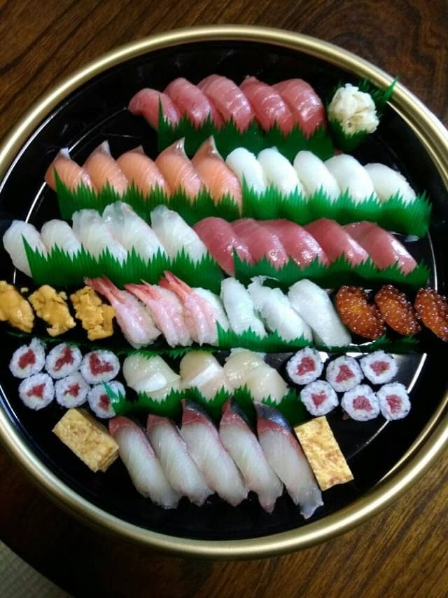 回転寿し活鮮 伊勢原店 - サブ画像1