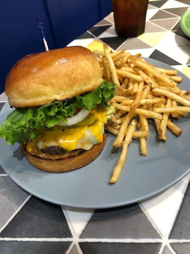 TEDDY'S Bigger Burgers 横浜ワールドポーターズ店 - サブ画像3