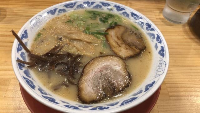 九州らーめん 亀王 西中島店 - サブ画像1