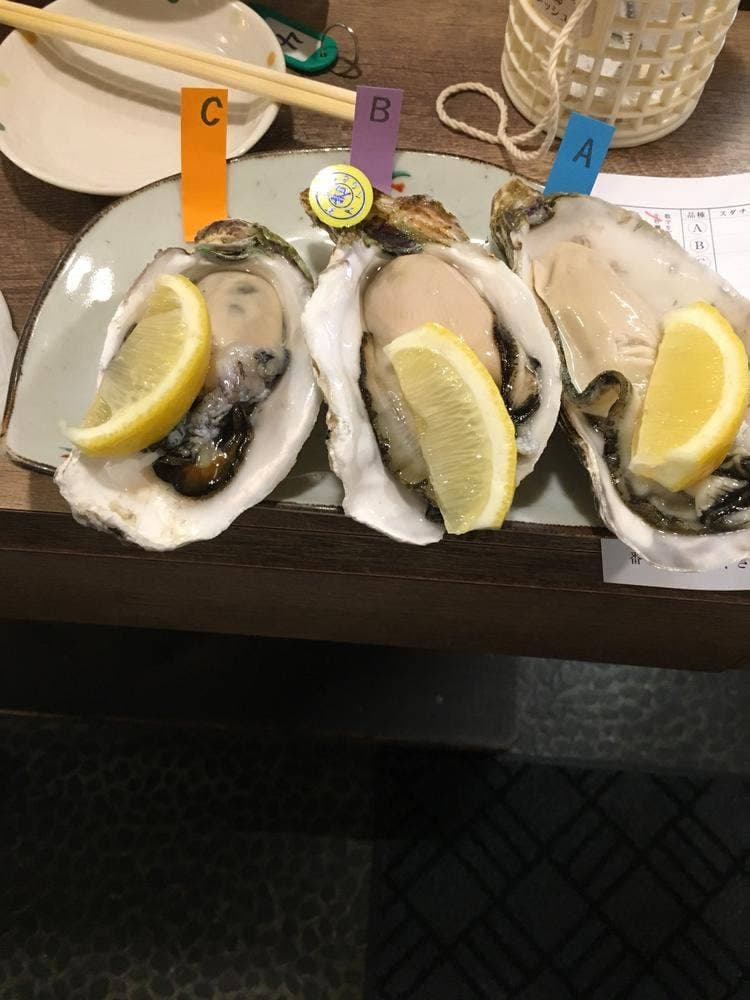 海鮮立呑 牡蠣スタンド