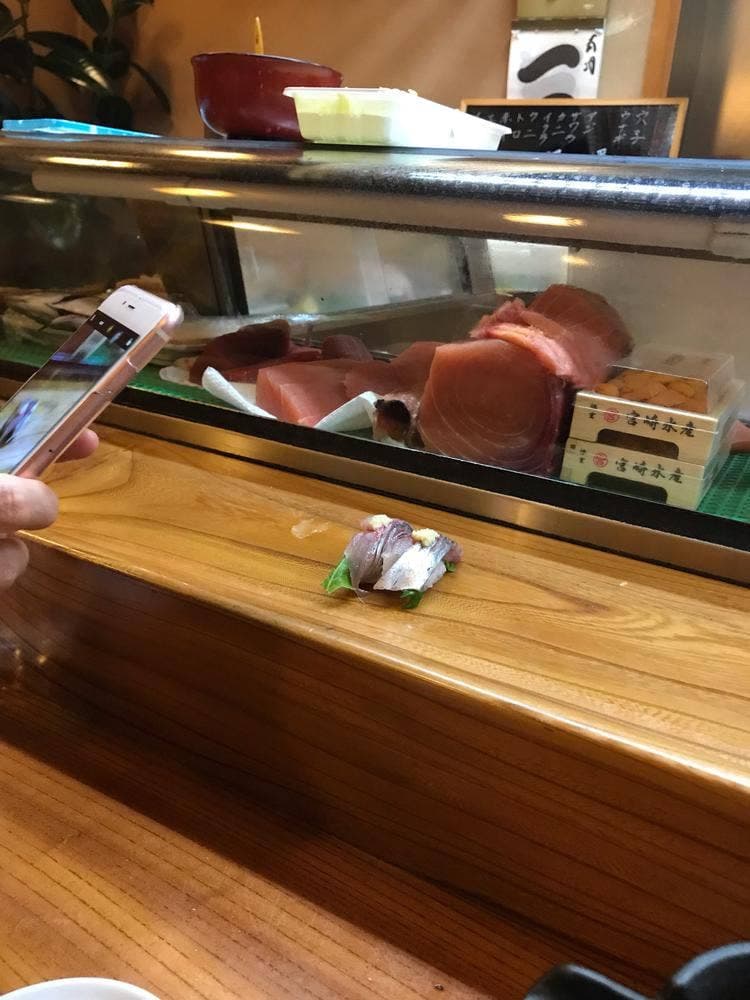 つな寿し