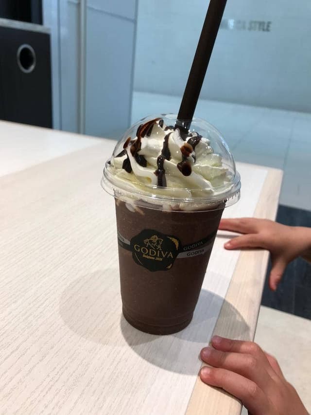 ゴディバ イオンモール熊本店 - サブ画像2