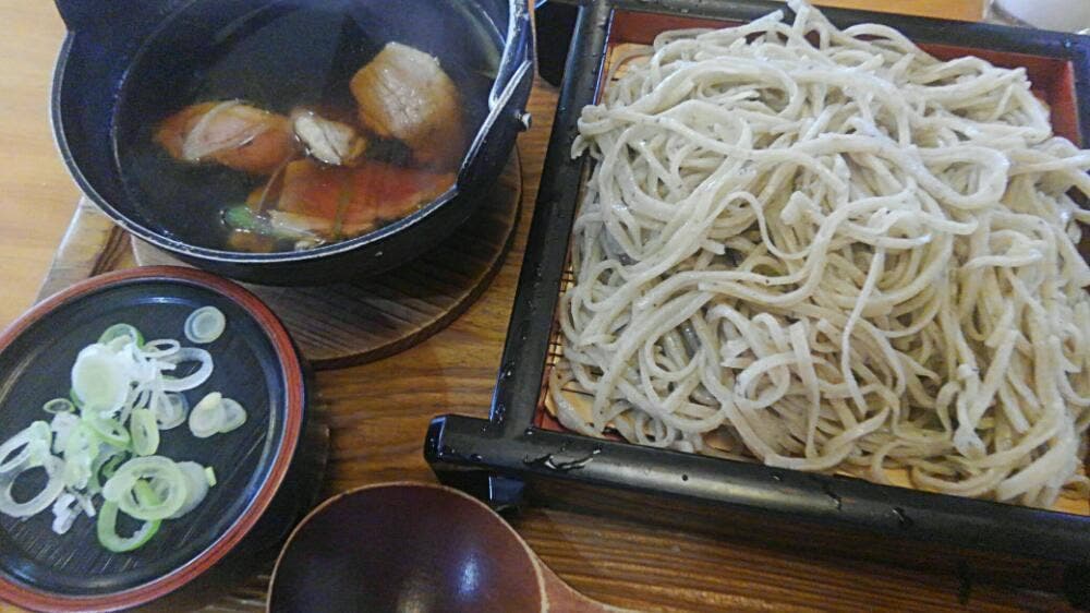 くろみやそば店
