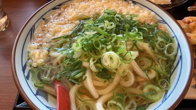 丸亀製麺 燕店 - サブ画像3