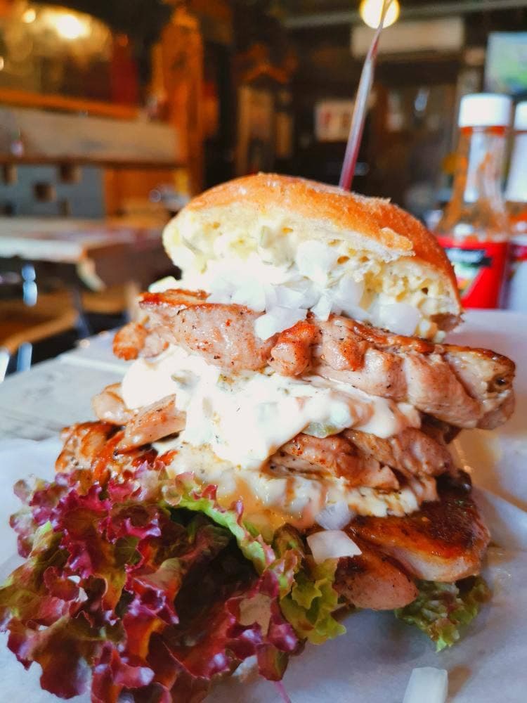 バーガーカフェ ちむちむチェリー