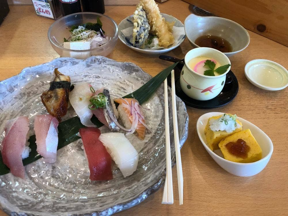 すし丸 中庄店