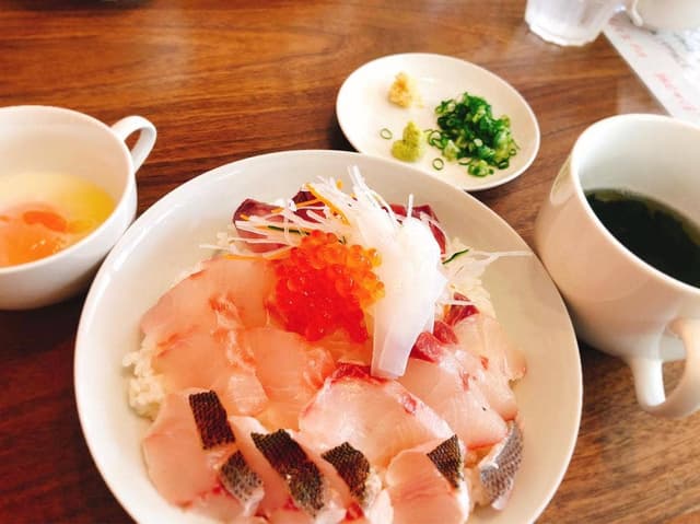 海鮮丼専門店 魚店 しま家 - サブ画像3
