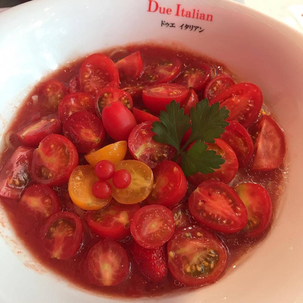 黄金の塩らぁ麺 ドゥエ イタリアン 大阪城公園