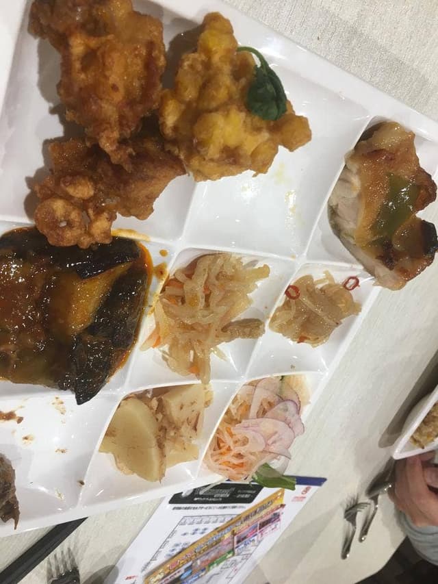 神戸クック ワールドビュッフェ マイプラザ南富山店 - サブ画像2