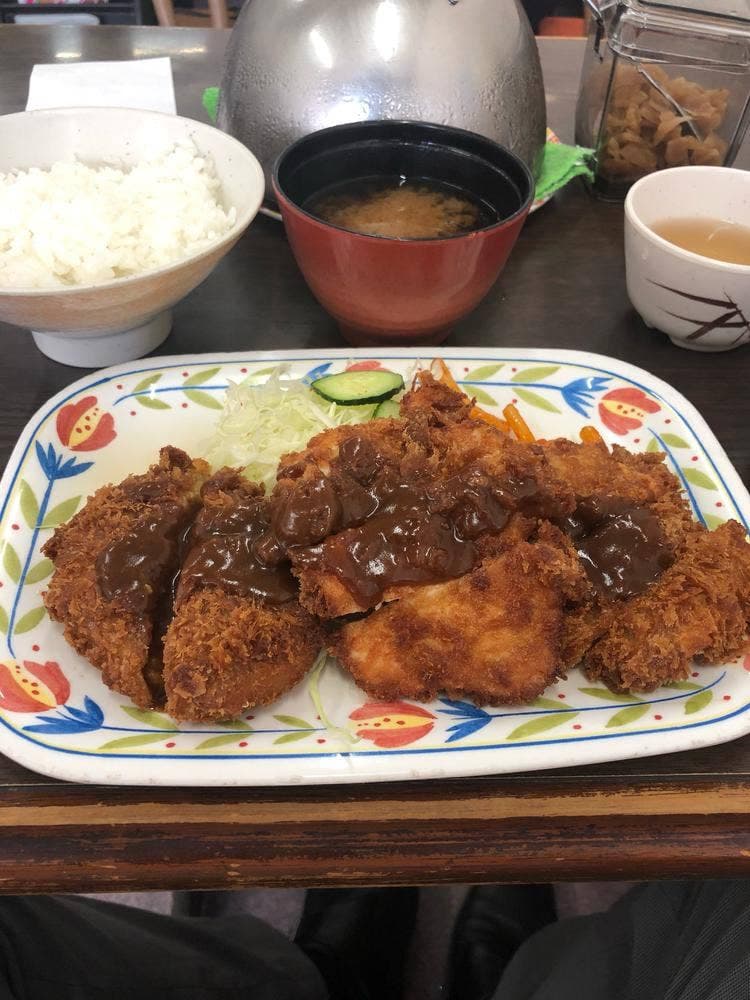 ハイライト食堂 衣笠店