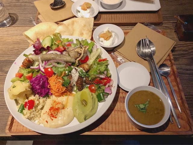 フィルクトゥ ミエール 大阪店 - サブ画像1