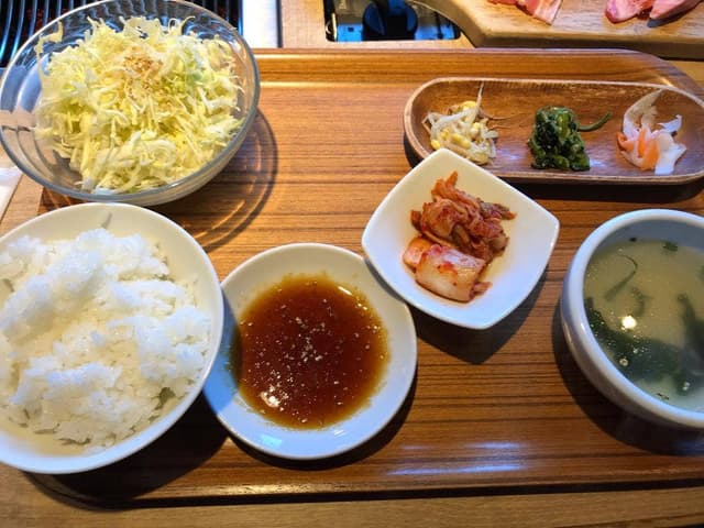 焼肉 ハチハチ ソラリア店 - サブ画像1